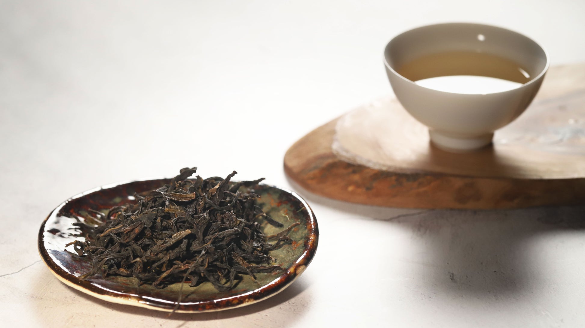 80-Year Old Bush Duckshit Oolong by Tea and Whisk - Lotus and Willow